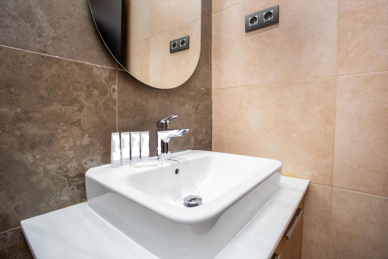 Ola Living Music Apartment Barcelona Ngoại thất bức ảnh